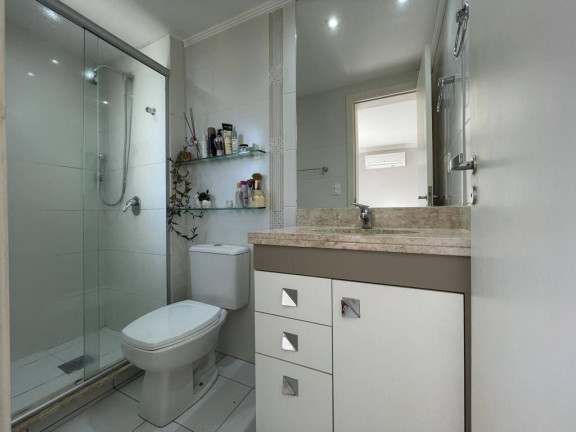 Imagem Imóvel com 2 Quartos à Venda, em Higienópolis - Porto Alegre Imagem Imóvel com 2 Quartos à Venda, em Higienópolis - Porto Alegre