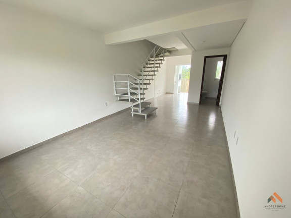 Imagem Casa com 2 Quartos à Venda, 92 m²