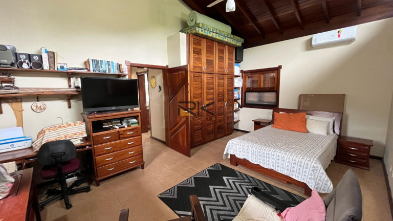 Imagem Casa de Condomínio com 4 Quartos à Venda, 310 m² em Horto Florestal - Ubatuba