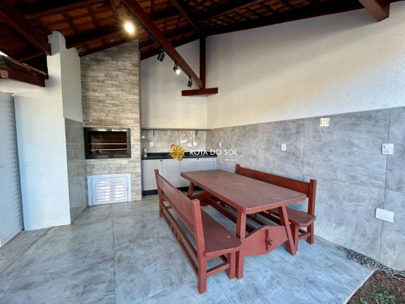 Imagem Casa com 3 Quartos à Venda, 180 m² em Centro - Bombinhas Imagem Casa com 3 Quartos à Venda, 180 m² em Centro - Bombinhas