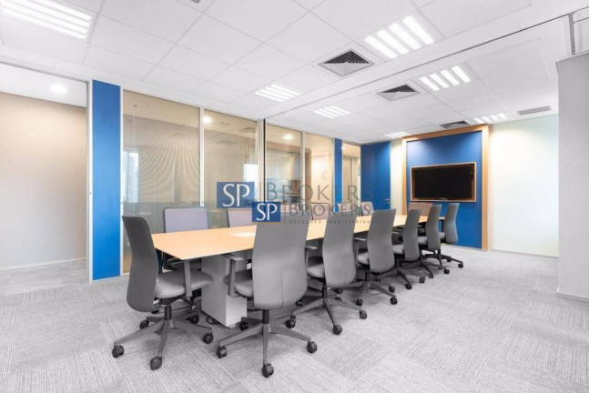 Imagem Sala Comercial à Venda ou Locação, 1.335 m² em Itaim Bibi - São Paulo Imagem Sala Comercial à Venda ou Locação, 1.335 m² em Itaim Bibi - São Paulo