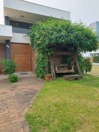 Imagem Casa com 4 Quartos à Venda, em Xangri-lá Imagem Casa com 4 Quartos à Venda, em Xangri-lá