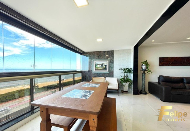 Imóvel com 4 Quartos à Venda, 250 m² em Praia De Itaparica - Vila Velha