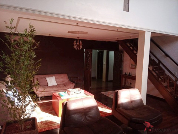 Imagem Casa com 4 Quartos à Venda, 317 m² em Centenário - Torres