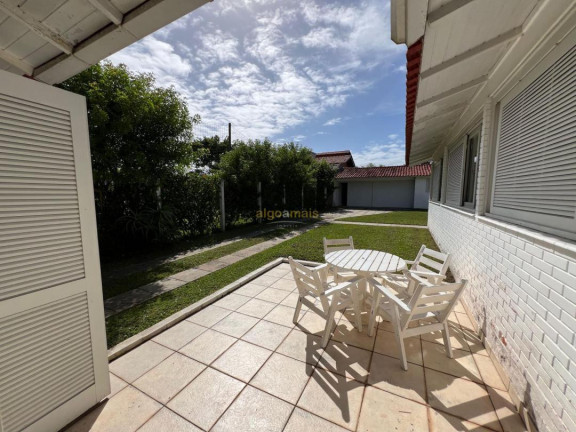 Imagem Casa com 4 Quartos à Venda, 182 m² em Atlântida - Xangri-lá Imagem Casa com 4 Quartos à Venda, 182 m² em Atlântida - Xangri-lá