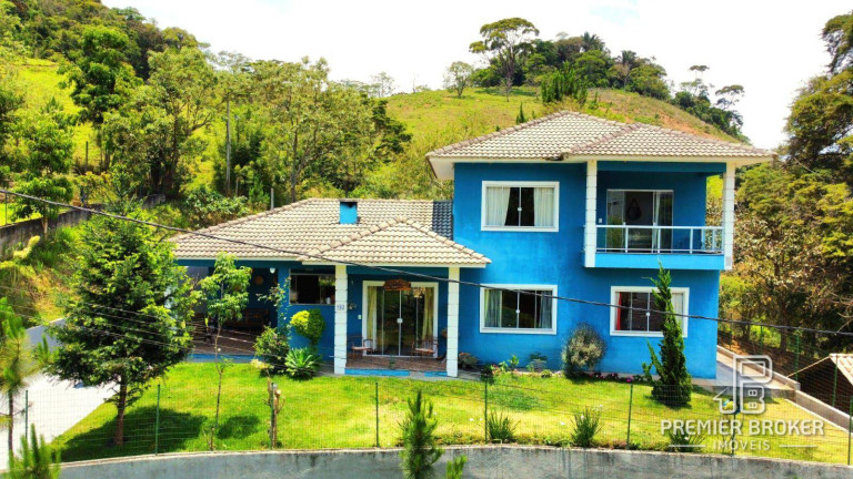 Casa com 4 Quartos à Venda, 170 m² em Vargem Grande - Teresópolis