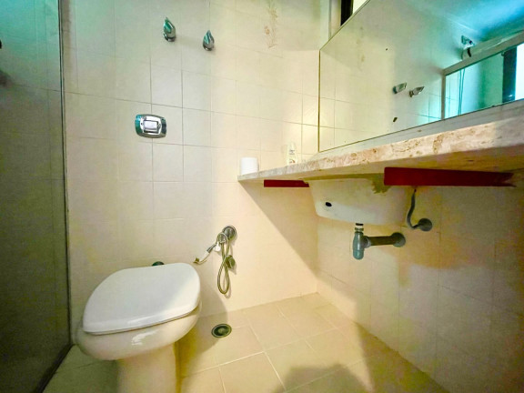 Imagem Apartamento com 4 Quartos à Venda, 168 m² em Pitangueiras - Guarujá Imagem Apartamento com 4 Quartos à Venda, 168 m² em Pitangueiras - Guarujá