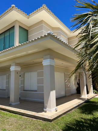 Imagem Casa com 4 Quartos à Venda, 320 m² em Capão Novo - Capao Da Canoa Imagem Casa com 4 Quartos à Venda, 320 m² em Capão Novo - Capao Da Canoa