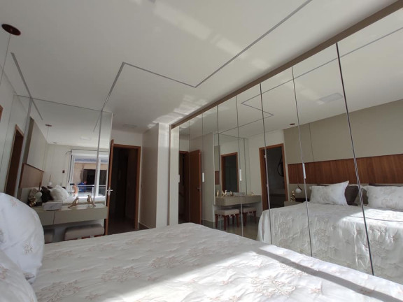 Imagem Imóvel com 
            	4             Quartos à Venda, 191 m² em 
            	Jardim Atlantico             - 
            	Goiania            