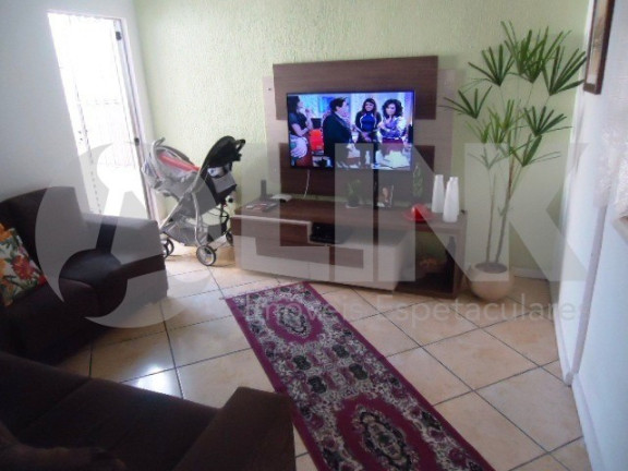 Imagem Casa com 3 Quartos à Venda, 200 m² em Jardim Itu - Porto Alegre Imagem Casa com 3 Quartos à Venda, 200 m² em Jardim Itu - Porto Alegre