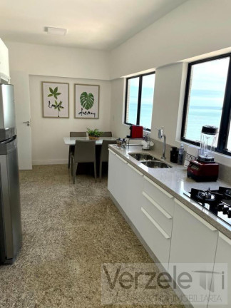 Imagem Apartamento com 3 Quartos para Temporada, 140 m² em Centro - Balneário Camboriú