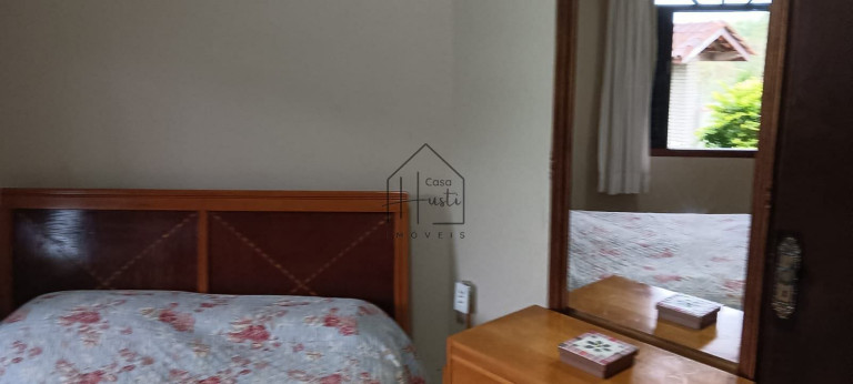 Imagem Casa com 3 Quartos à Venda, 368 m² em Chácara Tropical (caucaia Do Alto) - Cotia Imagem Casa com 3 Quartos à Venda, 368 m² em Chácara Tropical (caucaia Do Alto) - Cotia