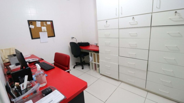 Imagem Casa com 1 Quarto à Venda,  em Pinheiros - São Paulo