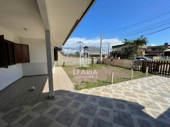 Imagem Casa com 3 Quartos à Venda, 114 m² em Brasilia - Itapoá Imagem Casa com 3 Quartos à Venda, 114 m² em Brasilia - Itapoá