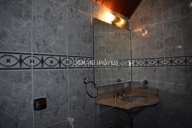 Imagem Casa com 4 Quartos à Venda, 450 m² em Região De Capivari - Campos Do Jordão Imagem Casa com 4 Quartos à Venda, 450 m² em Região De Capivari - Campos Do Jordão