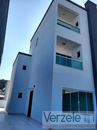 Imagem Casa com 3 Quartos à Venda, 130 m² em Ariribá - Balneário Camboriú
