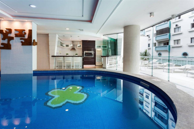 Imagem Apartamento com 3 Quartos à Venda, 241 m² em Centro - Balneário Camboriú Imagem Apartamento com 3 Quartos à Venda, 241 m² em Centro - Balneário Camboriú
