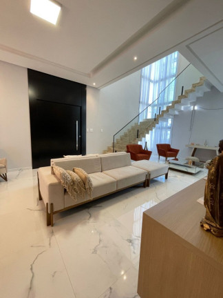Imagem Casa com 3 Quartos à Venda, 275 m² em Ponta Negra - Manaus Imagem Casa com 3 Quartos à Venda, 275 m² em Ponta Negra - Manaus