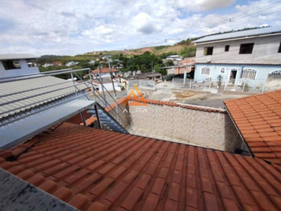 Imagem Casa com 4 Quartos à Venda, 300 m² Imagem Casa com 4 Quartos à Venda, 300 m²