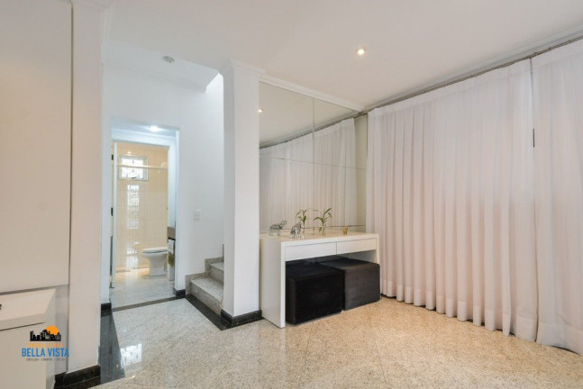 Imagem Casa com 3 Quartos à Venda, em Ipiranga - São Paulo Imagem Casa com 3 Quartos à Venda, em Ipiranga - São Paulo