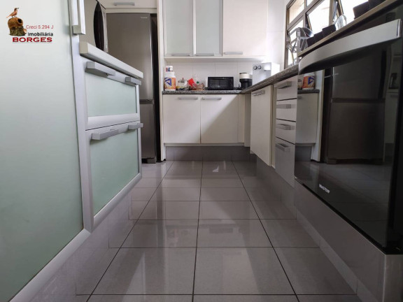 Imagem Apartamento com 3 Quartos à Venda, 135 m² em Moema - São Paulo