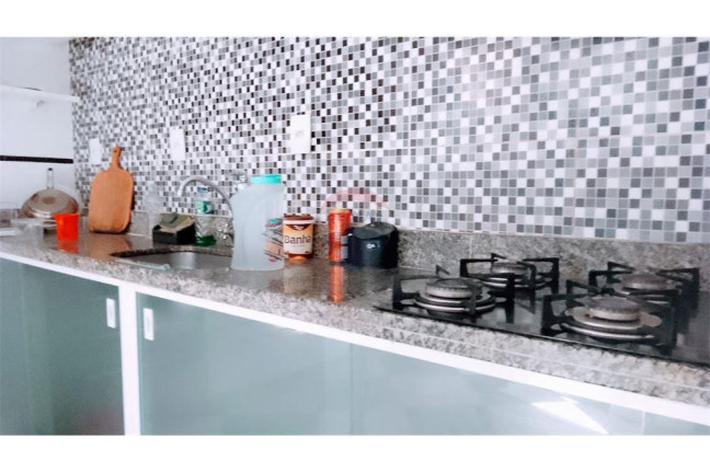 Imagem Casa com 2 Quartos à Venda, 218 m² em Madureira - Rio De Janeiro Imagem Casa com 2 Quartos à Venda, 218 m² em Madureira - Rio De Janeiro