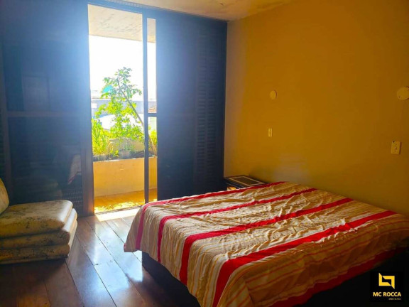 Imagem Casa com 3 Quartos à Venda, 600 m² em Centro - Osasco Imagem Casa com 3 Quartos à Venda, 600 m² em Centro - Osasco