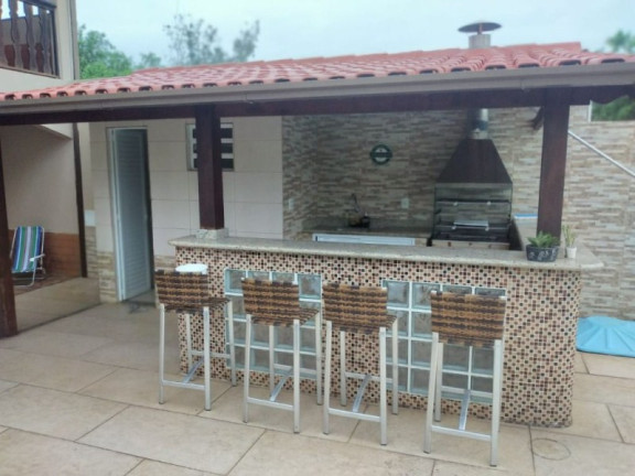 Imagem Casa com 3 Quartos à Venda, 420 m² em Ouro Verde - Rio Das Ostras
