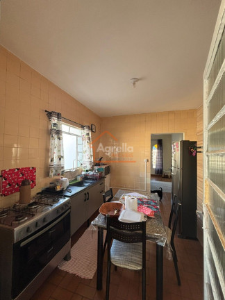 Imagem Casa com 2 Quartos à Venda, 86 m² em Jardim São Carlos - Mogi Guaçu Imagem Casa com 2 Quartos à Venda, 86 m² em Jardim São Carlos - Mogi Guaçu