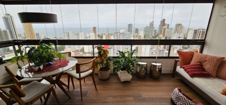 Imagem Imóvel com 4 Quartos à Venda, 162 m² em Jardim Apipema - Salvador Imagem Imóvel com 4 Quartos à Venda, 162 m² em Jardim Apipema - Salvador