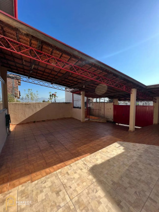 Imagem Casa com 5 Quartos à Venda, 280 m² em Alto Do Cristo - Taubaté Imagem Casa com 5 Quartos à Venda, 280 m² em Alto Do Cristo - Taubaté