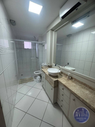 Imagem Apartamento com 3 Quartos para Alugar, 188 m² em Centro - Balneário Camboriú Imagem Apartamento com 3 Quartos para Alugar, 188 m² em Centro - Balneário Camboriú