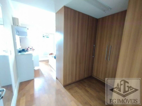 Imagem Sobrado com 5 Quartos à Venda, 542 m² em Parque Dos Príncipes - São Paulo Imagem Sobrado com 5 Quartos à Venda, 542 m² em Parque Dos Príncipes - São Paulo