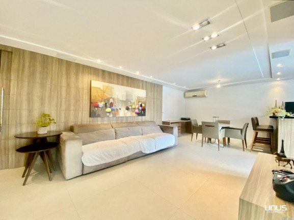 Imagem Casa com 3 Quartos à Venda, 512 m² em Itaguaçu - Florianópolis