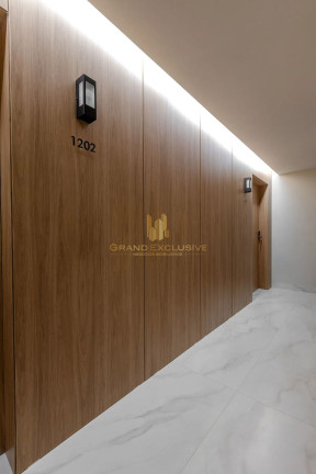Imagem Apartamento com 4 Quartos à Venda, 131 m² em Centro - Balneário Camboriú Imagem Apartamento com 4 Quartos à Venda, 131 m² em Centro - Balneário Camboriú