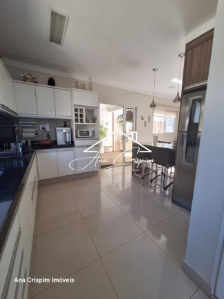 Imagem Casa com 2 Quartos à Venda, 288 m² em Centro - Araras Imagem Casa com 2 Quartos à Venda, 288 m² em Centro - Araras