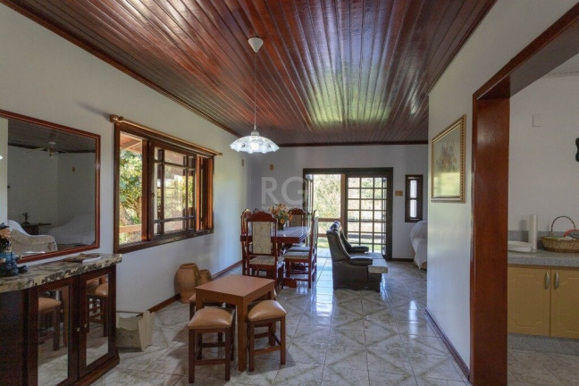 Imagem Chácara com 3 Quartos à Venda, 393 m² em Belém Novo - Porto Alegre Imagem Chácara com 3 Quartos à Venda, 393 m² em Belém Novo - Porto Alegre