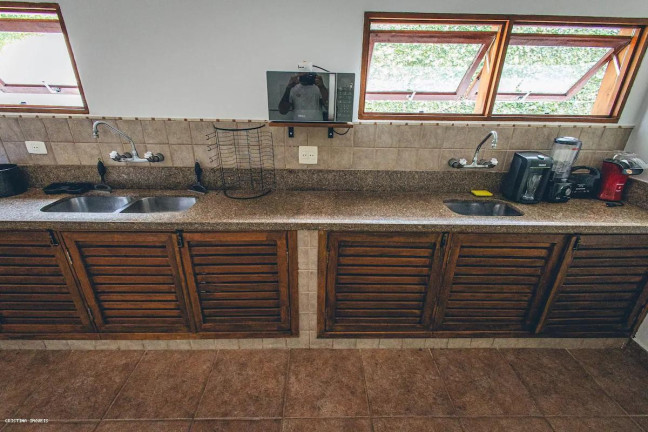 Imagem Casa com 8 Quartos à Venda, 512 m² em Balneário Praia Do Pernambuco - Guarujá Imagem Casa com 8 Quartos à Venda, 512 m² em Balneário Praia Do Pernambuco - Guarujá