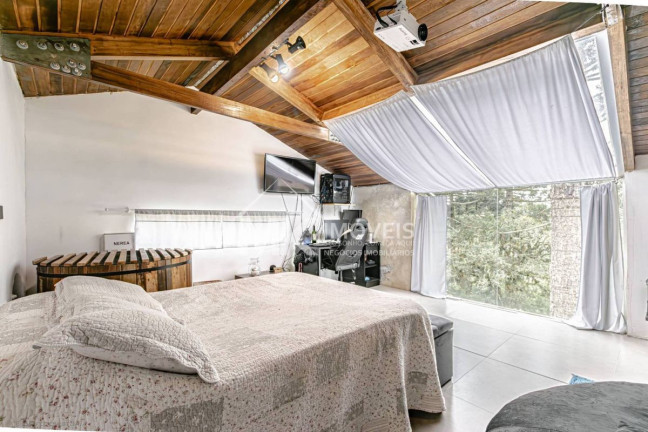 Imagem Casa de Condomínio com 4 Quartos à Venda, 250 m² em Vila Fuck - Piraquara Imagem Casa de Condomínio com 4 Quartos à Venda, 250 m² em Vila Fuck - Piraquara