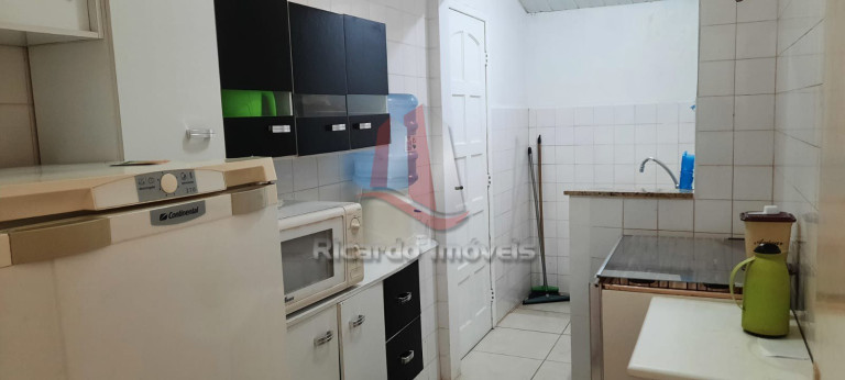 Imagem Imóvel com 1 Quarto à Venda, 60 m² em Peró - Cabo Frio Imagem Imóvel com 1 Quarto à Venda, 60 m² em Peró - Cabo Frio