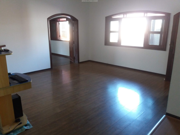 Imagem Casa com 3 Quartos à Venda, 303 m² em Jardim Floresta - Atibaia Imagem Casa com 3 Quartos à Venda, 303 m² em Jardim Floresta - Atibaia
