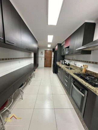 Imagem Imóvel com 3 Quartos à Venda, 197 m² em Aviação - Praia Grande Imagem Imóvel com 3 Quartos à Venda, 197 m² em Aviação - Praia Grande
