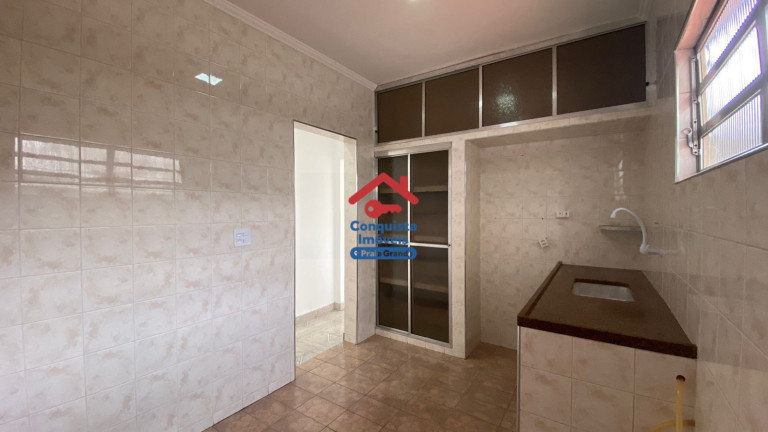 Imagem Casa de Condomínio com 3 Quartos à Venda,  em Guilhermina - Praia Grande