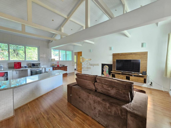 Imagem Casa com 4 Quartos à Venda, 400 m² em Comary - Teresópolis Imagem Casa com 4 Quartos à Venda, 400 m² em Comary - Teresópolis