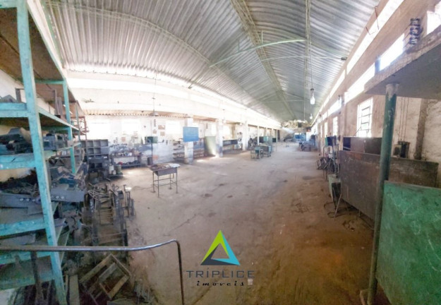 Imagem Galpão à Venda, 1.400 m² em Centro - Bicas Imagem Galpão à Venda, 1.400 m² em Centro - Bicas