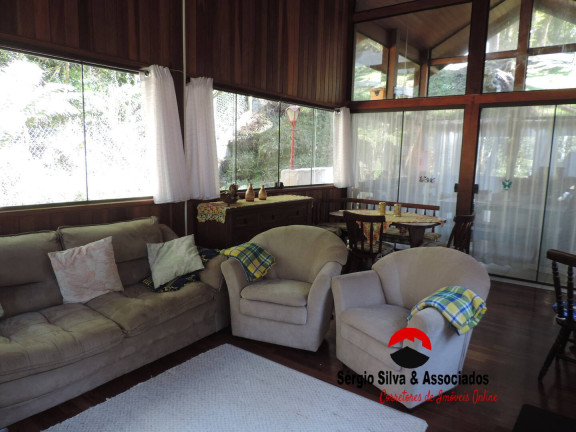 Imagem Casa com 3 Quartos à Venda, 1 m² em Campos Do Jordão Imagem Casa com 3 Quartos à Venda, 1 m² em Campos Do Jordão