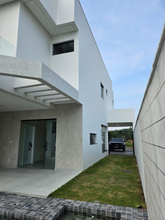 Imagem Casa com 3 Quartos à Venda, 250 m² em Ponta Negra - Manaus Imagem Casa com 3 Quartos à Venda, 250 m² em Ponta Negra - Manaus