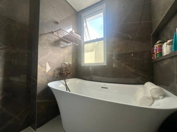 Imagem Casa com 4 Quartos à Venda, 360 m² em Jardim Panorama - São Paulo Imagem Casa com 4 Quartos à Venda, 360 m² em Jardim Panorama - São Paulo