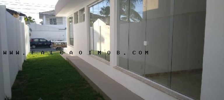 Imagem Casa com 3 Quartos à Venda, 176 m² em Buraquinho - Lauro De Freitas Imagem Casa com 3 Quartos à Venda, 176 m² em Buraquinho - Lauro De Freitas