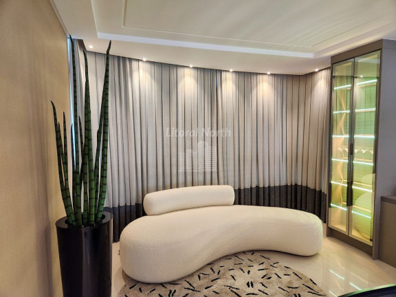 Imagem Apartamento com 3 Quartos à Venda, 149 m² em Centro - Balneário Camboriú